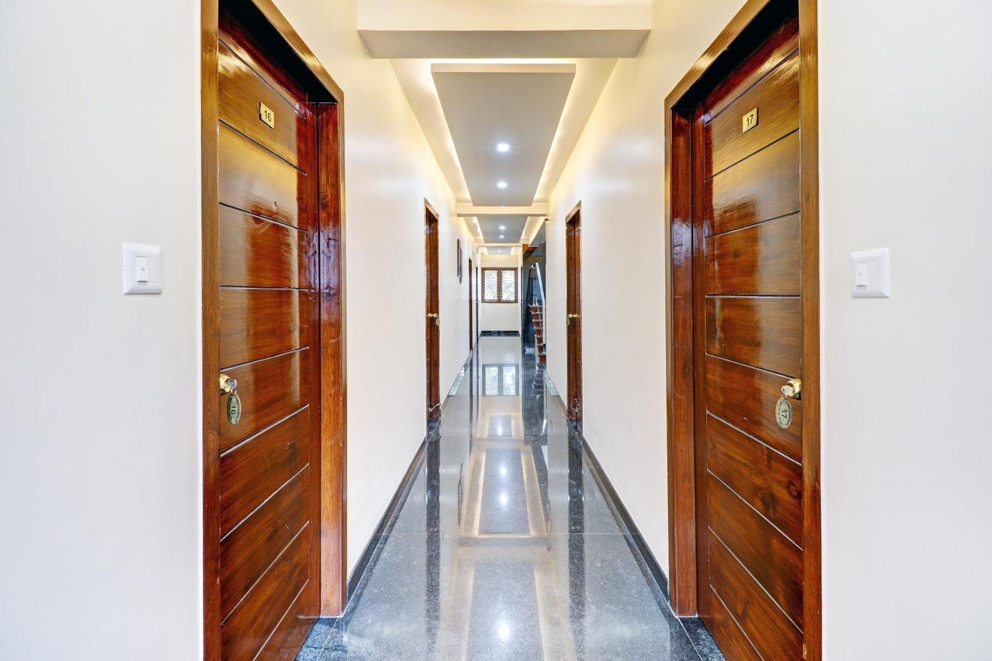 Hotel Capital O R R Residency à Bangalore Extérieur photo