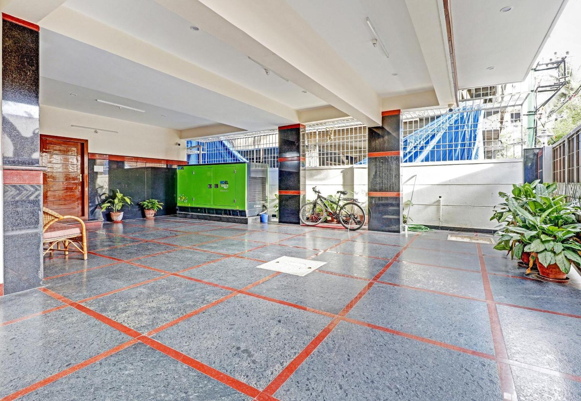 Hotel Capital O R R Residency à Bangalore Extérieur photo
